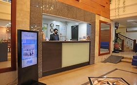 Fersal Hotel Malakas, Quezon City